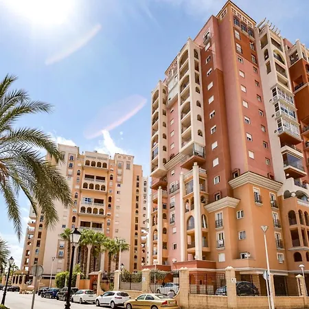 De Don Huberto, Locos Apartamento *