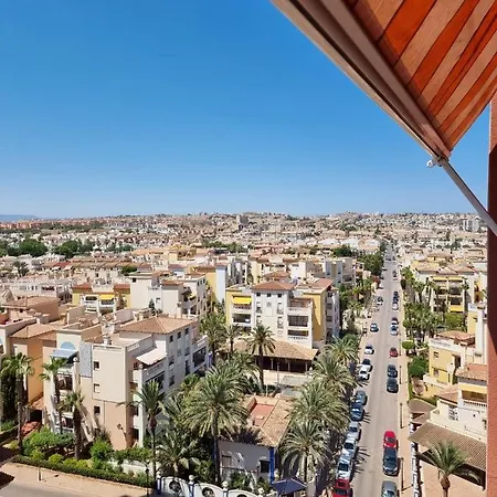 Apartmán De Don Huberto, Locos *